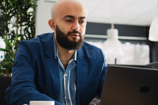 Recruter un profil hybride Finance IA quel défi pour la BU Finance
